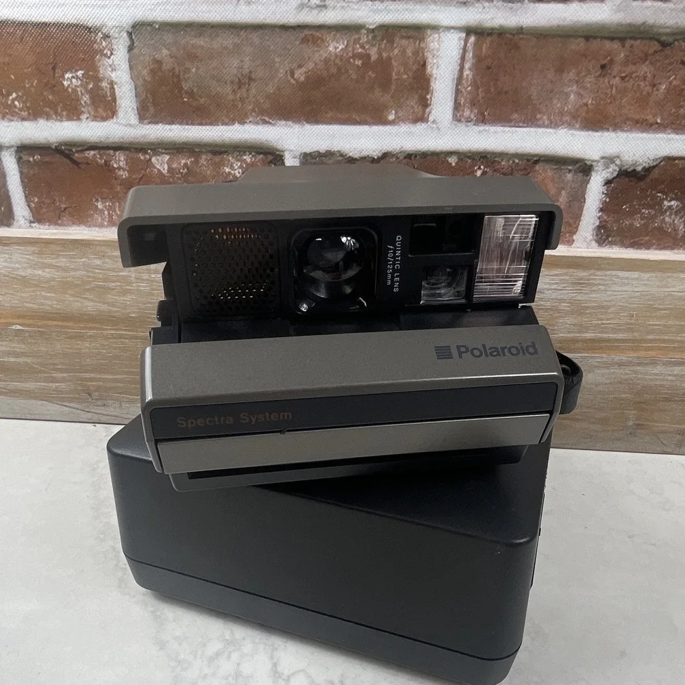 Polaroid Spectra System Instant Film Camera Gray w/ Hard Carry Case